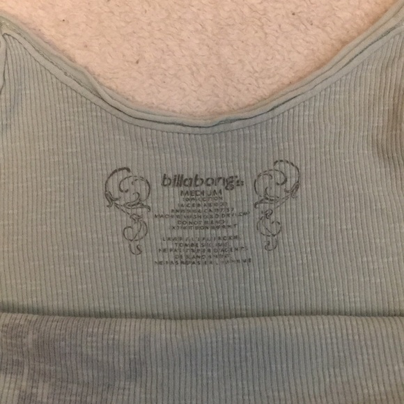 Ladies Billabong tank - Picture 3 of 3